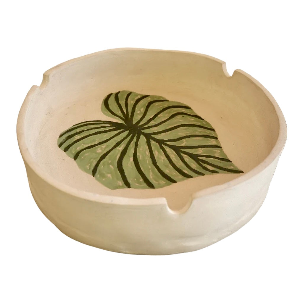 Leaf tray